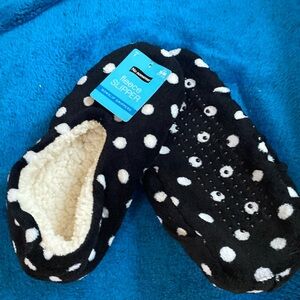 3 Pair -Fleece non slip slippers Brand new